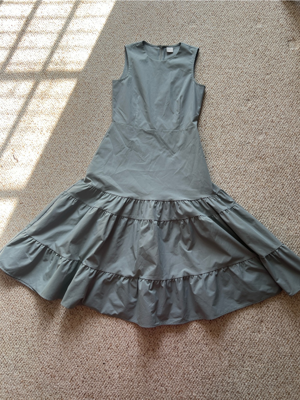 Lalu Grey/Silver Sleeveless Drop-Waist Midi Dress with Pockets Ruffles Small